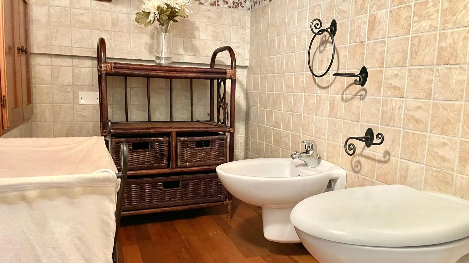 Civico 46 - Old Town Apartment Alghero 0*,  Italy